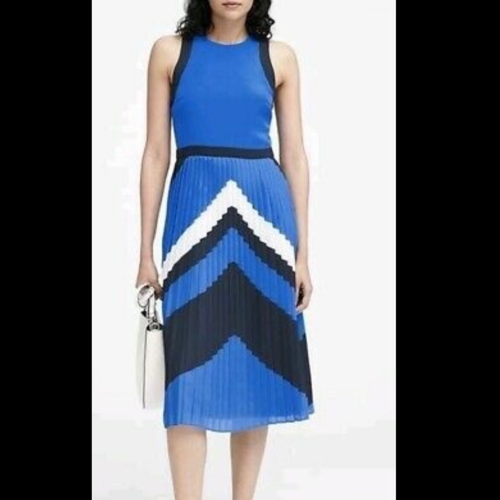 Banana Republic Color Block Chevron Pleated Midi